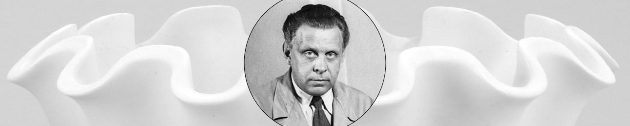 Wilhelm Kåge（ヴィルヘルム・コーゲ）の ファイアンスシリーズ
